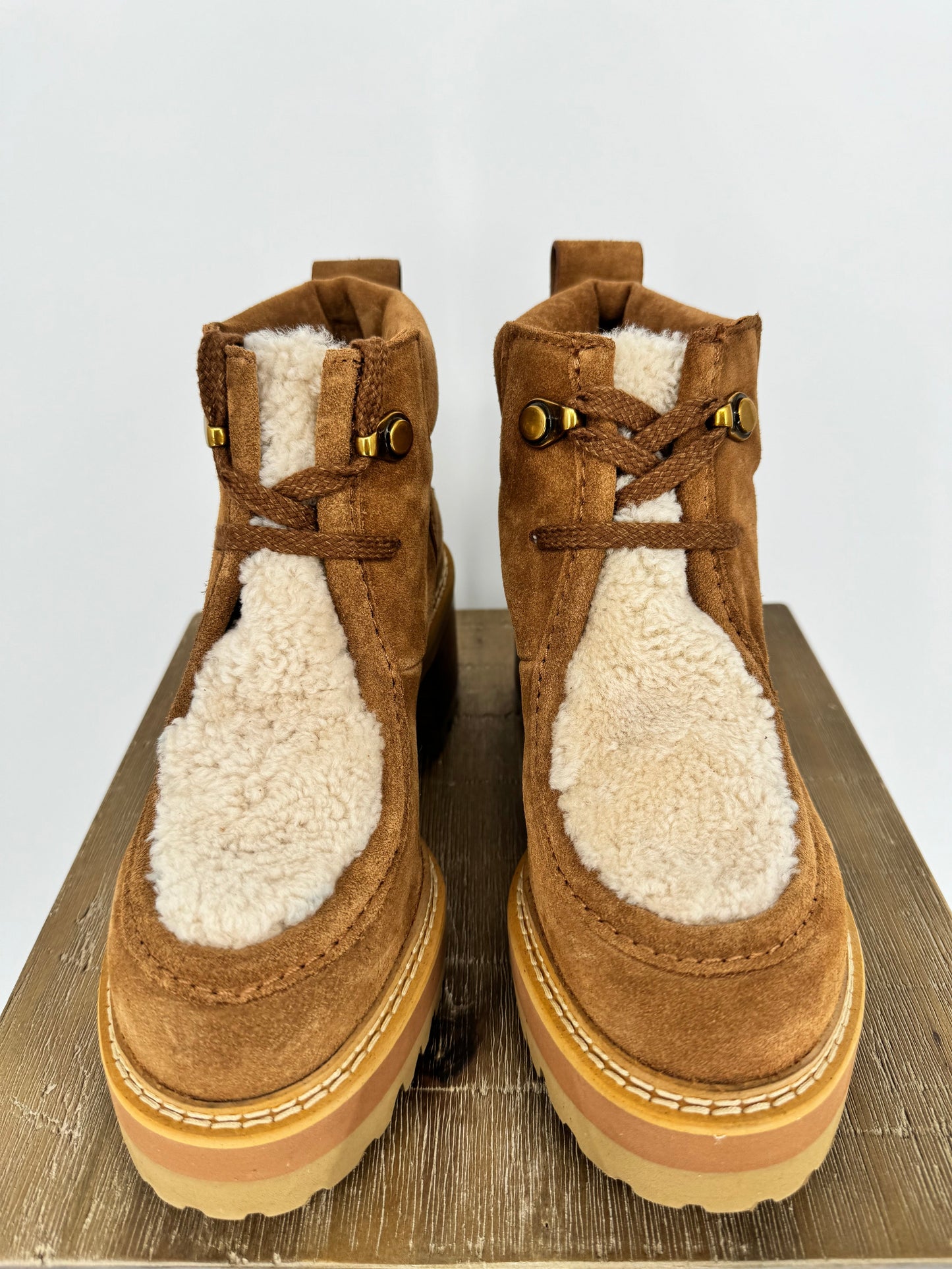 Jillie Shearling Tobacco heels