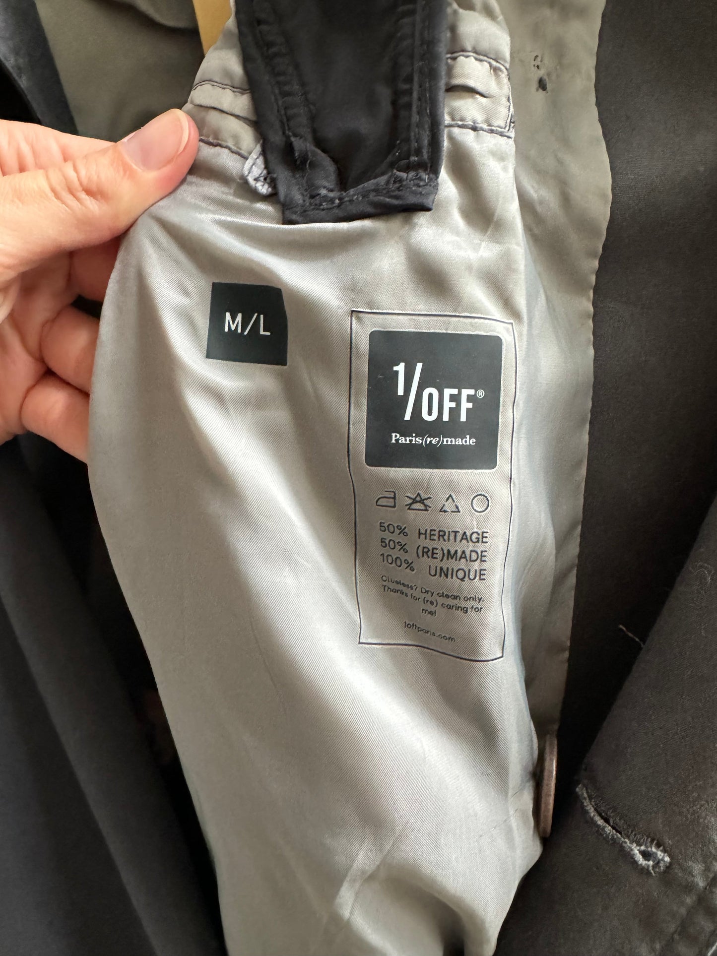 Remade trenchcoat (M/L)