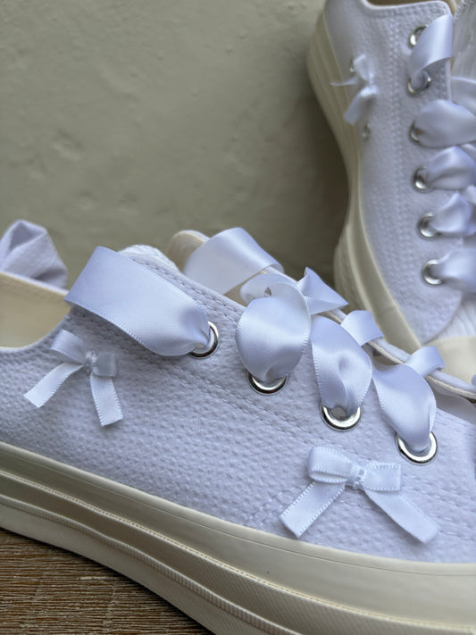 Converse sneakers strik bow
