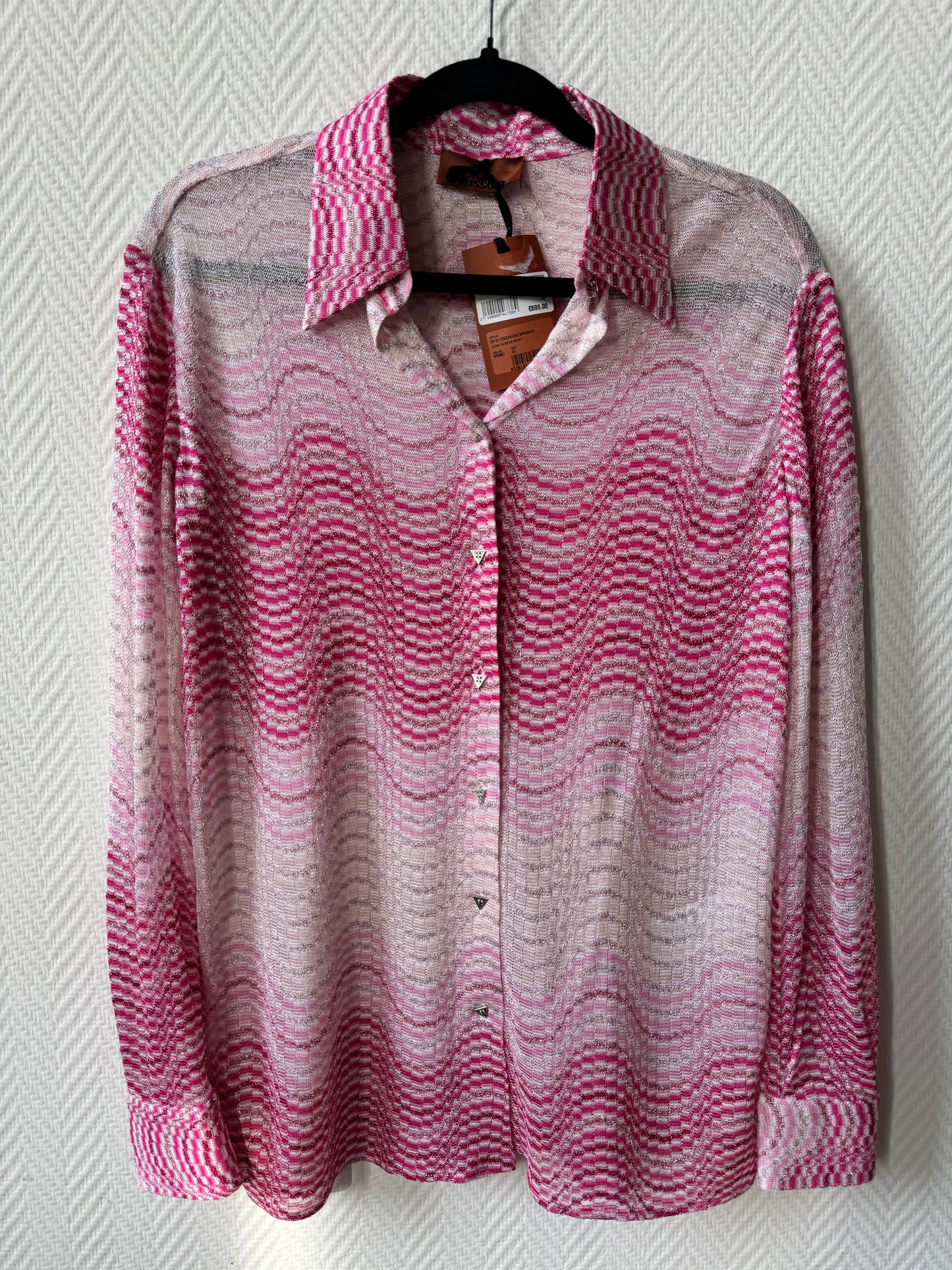 Tonal pink shirt
