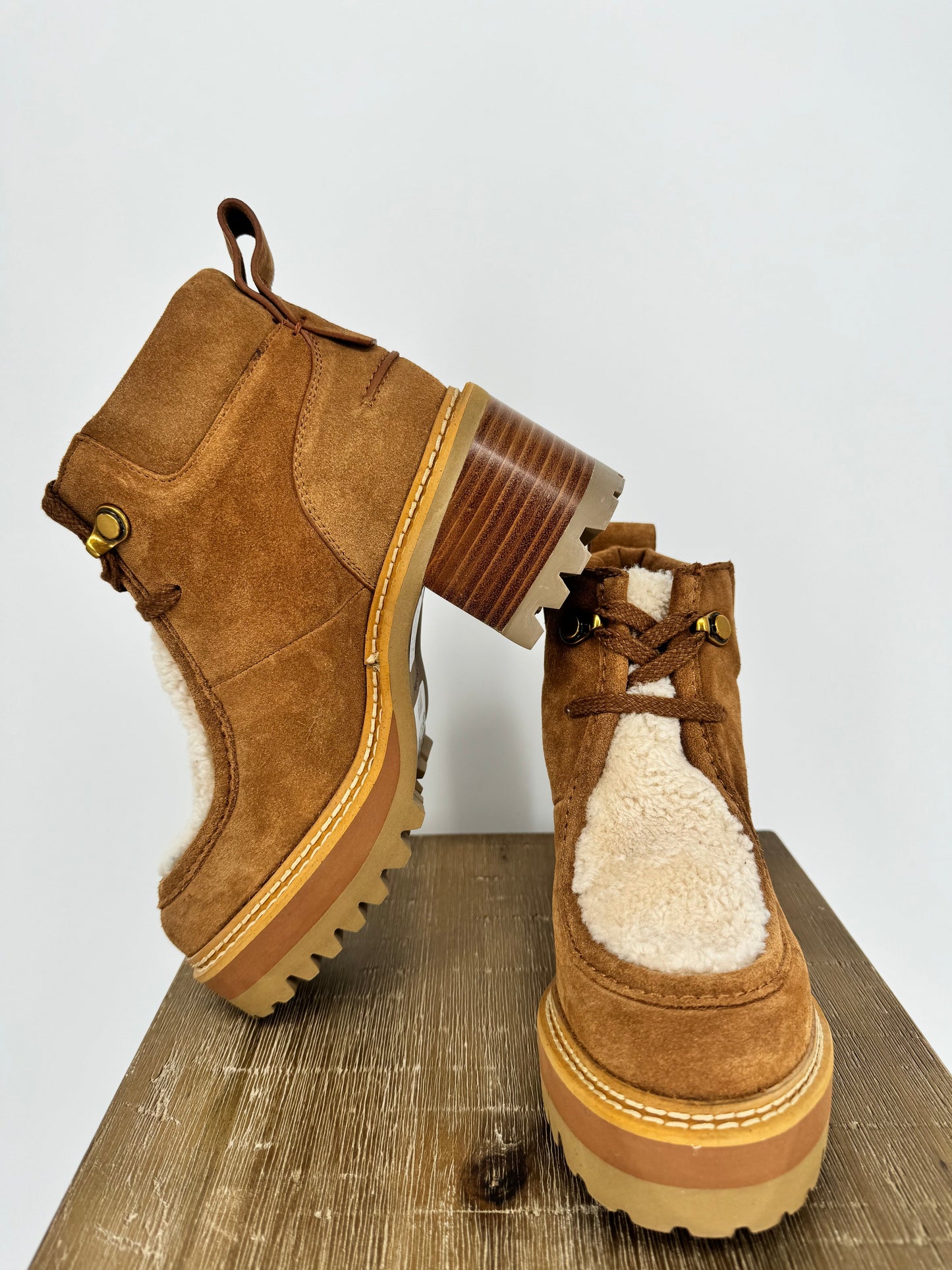Jillie Shearling Tobacco heels