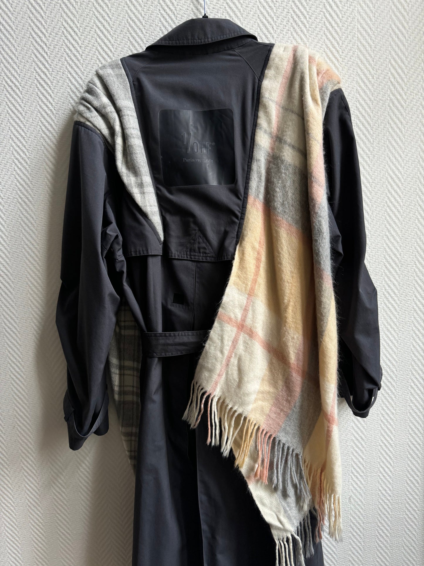 Remade trenchcoat (M/L)