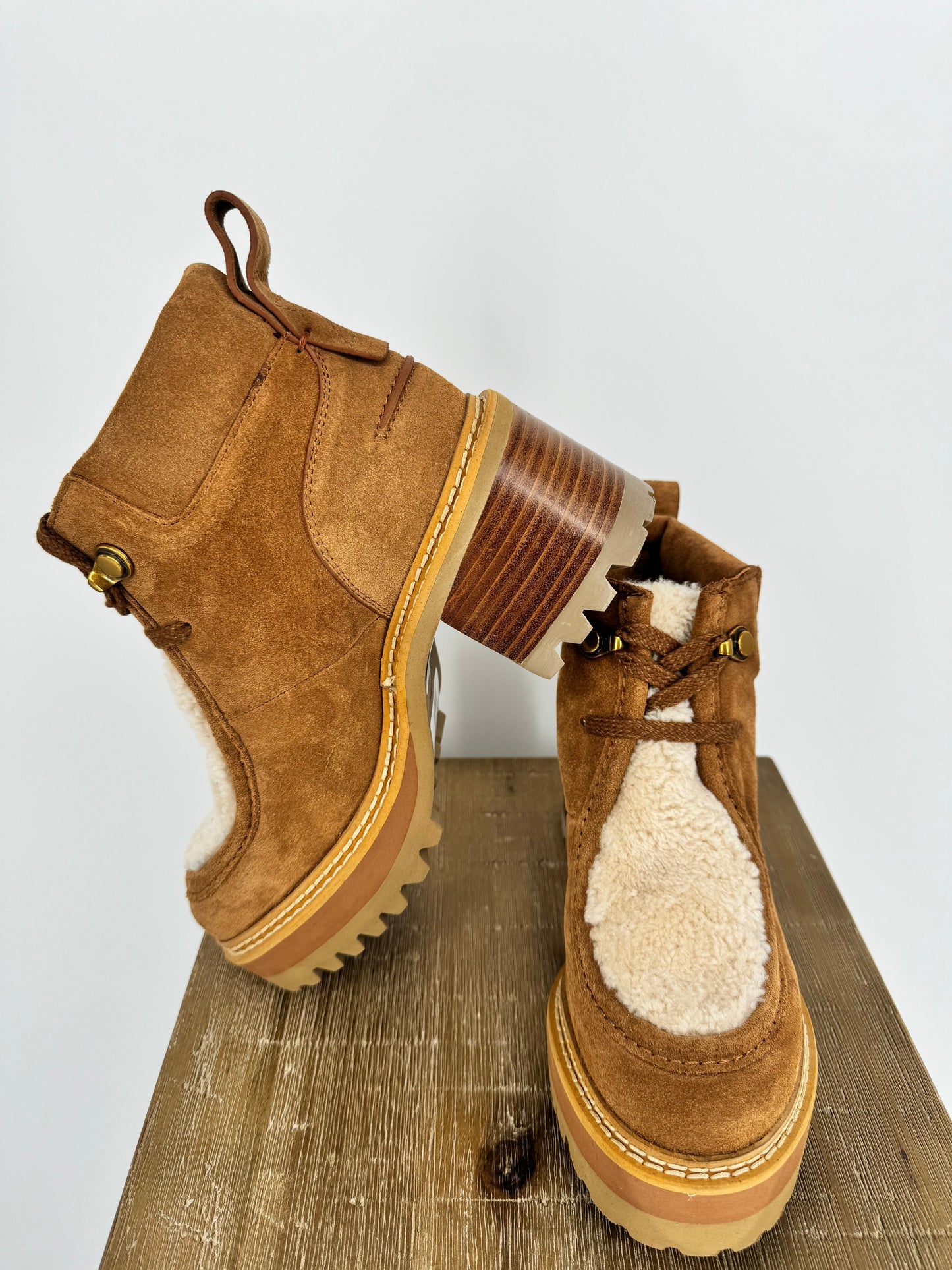 Jillie Shearling Tobacco heels