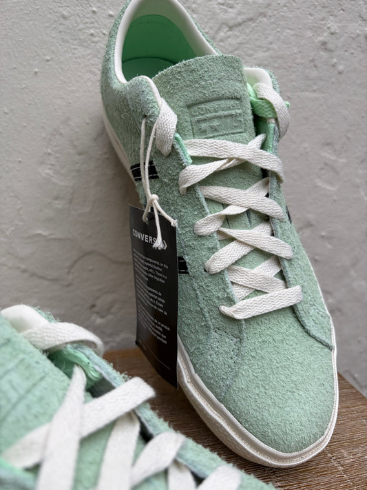 Converse sneakers suede