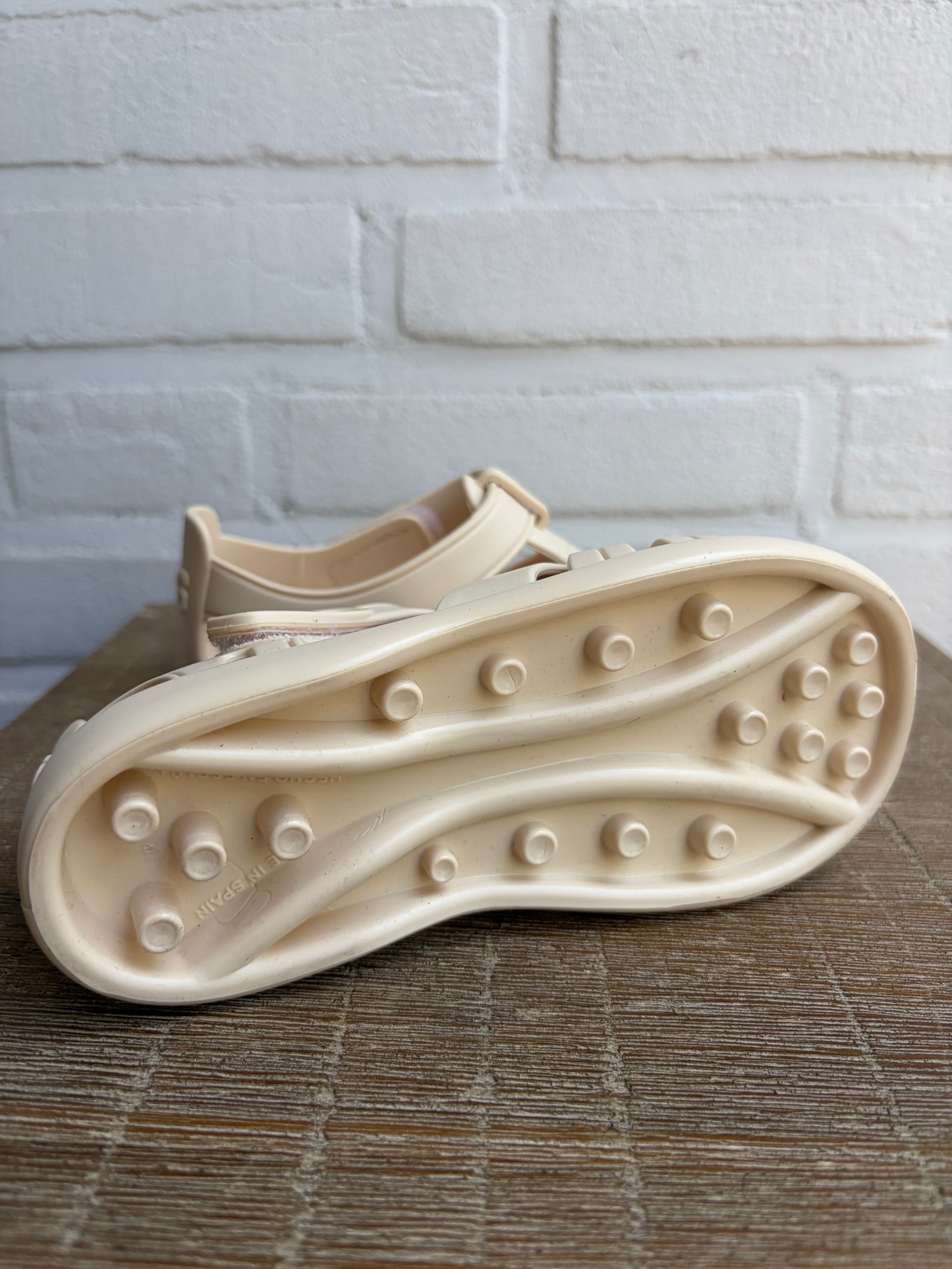 Igor Tobby solid ivory marfil