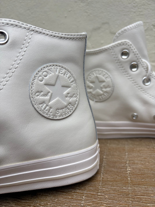 Converse sneakers leather