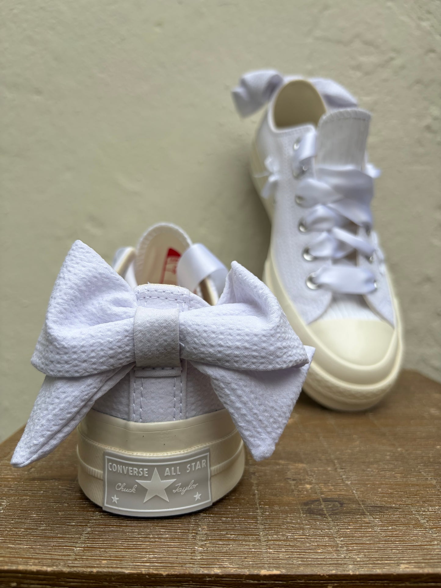 Converse sneakers strik bow