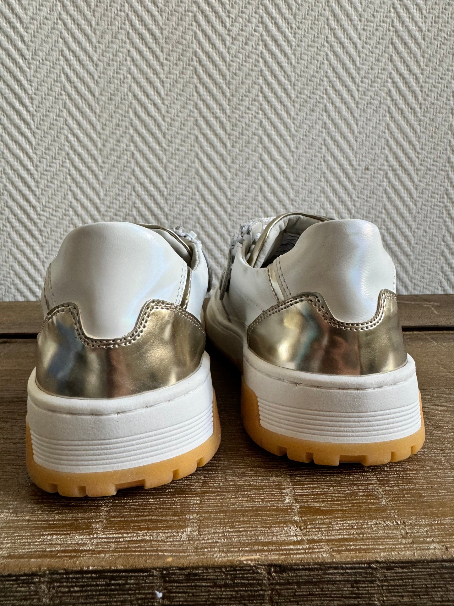 White gold sneakers