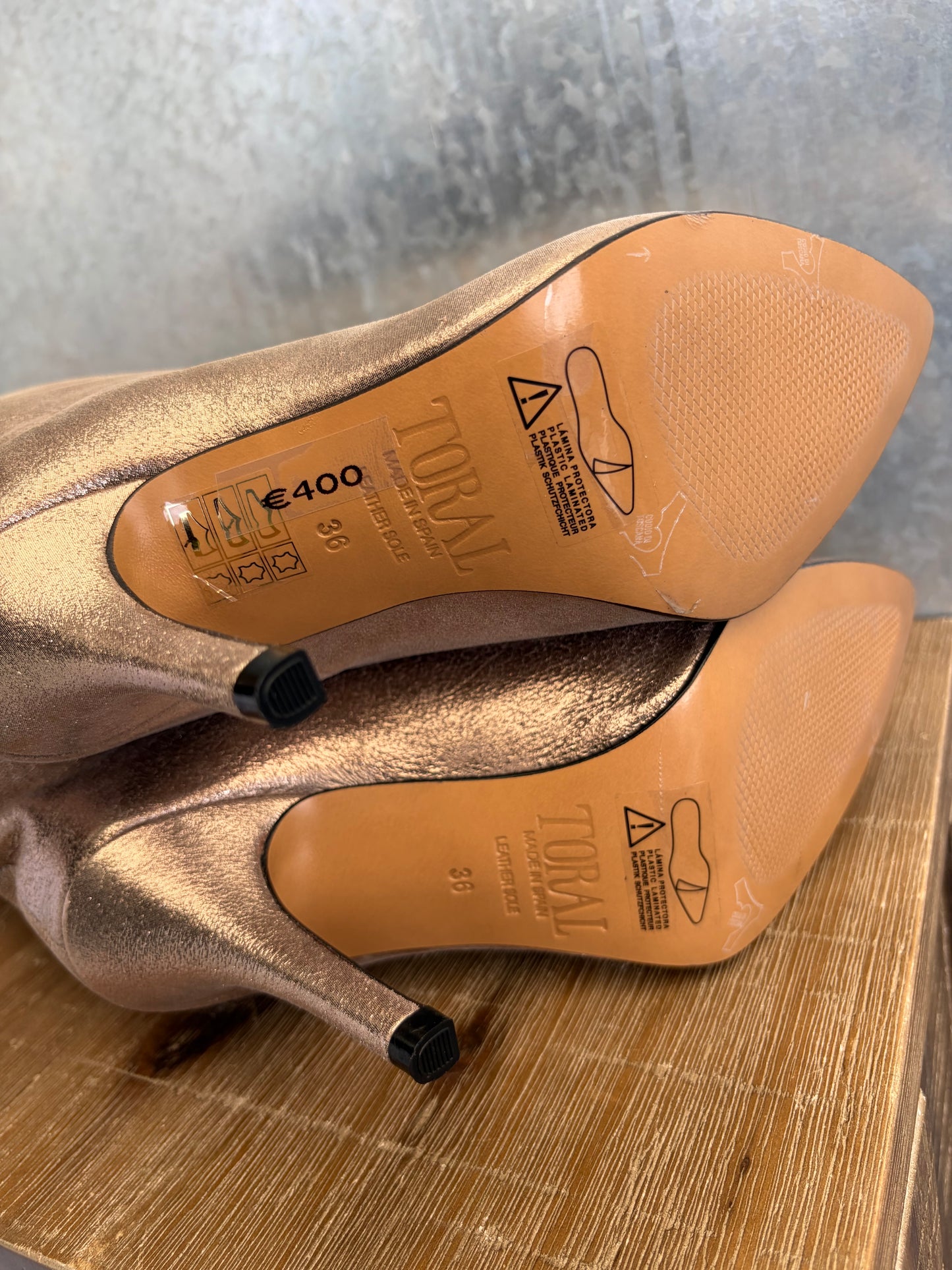 Toral metallic boots 36