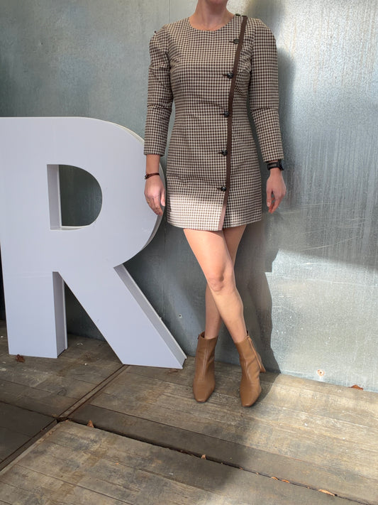 Amelie Camel Baum chec 36