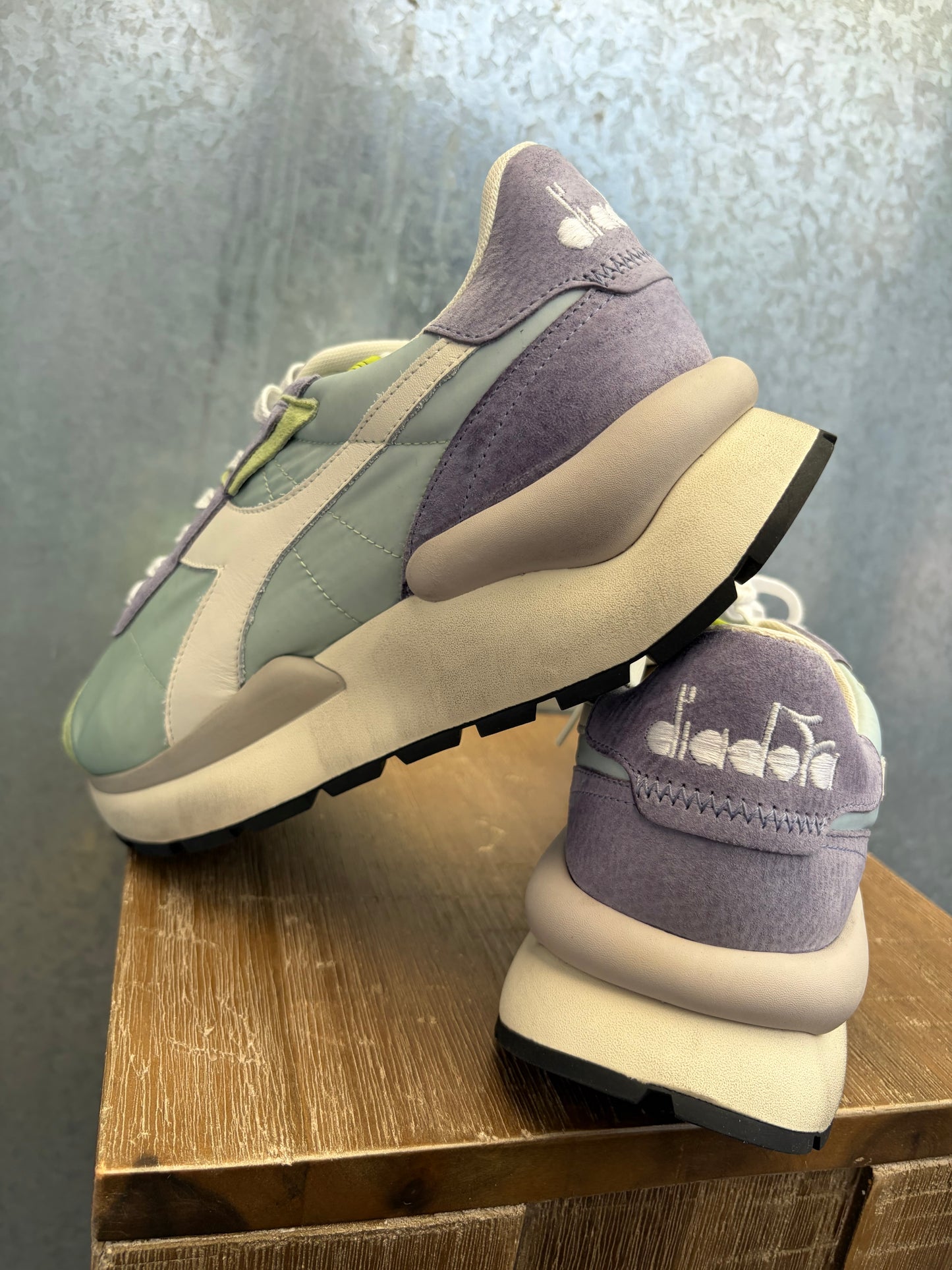 Diadora heritage sneakers Mercury Elite faded Like cream lavender