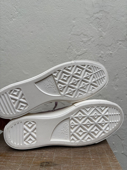 Converse sneakers leather